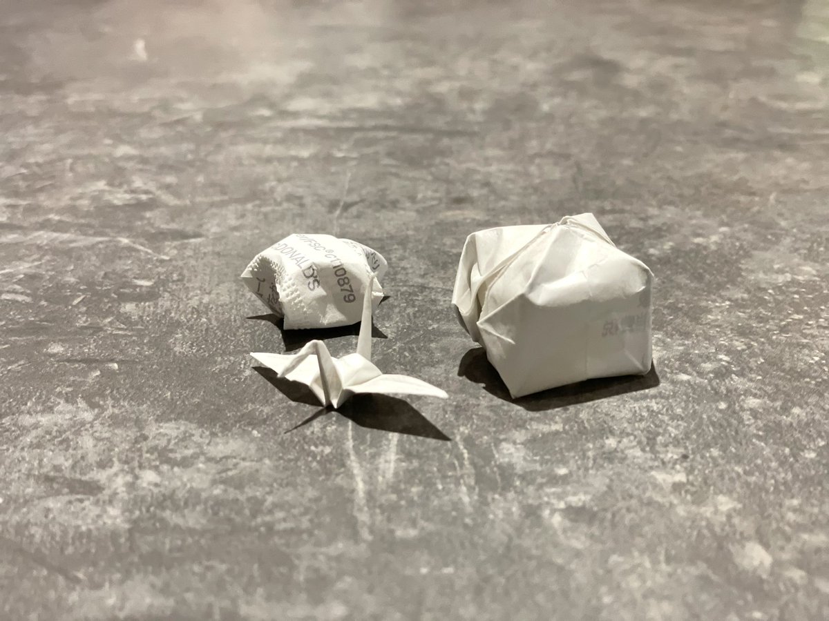 星と風船と鶴✨

〈材料〉

・レシート

・ストローの袋

#マクドナルド 🍔