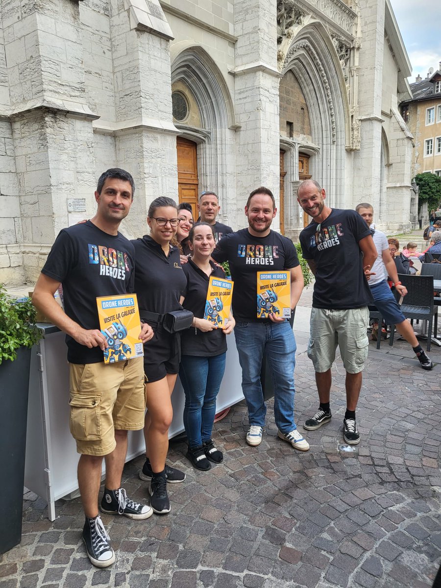 🚁✨ Décollage réussi du #comics #DRONE #HEROES au O'cardinal's de #chambéry !✨🚁

Hier soir, vous nous avez offert une #soirée inoubliable ! Vos sourires éclatants, vos encouragements et ces moments partagés ont rendu notre soirée exceptionnelle ! #Marvel #dessin #lifestyle