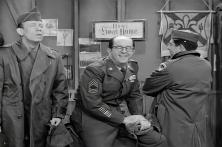RandCaps's tweet image. .

Bilko bets on his platoon to lose a singing contest in Miami, but finds a new member with a beautiful voice. Will they win? #singingcontest #Bilko #SilversSunday  2am.  #nocontext #bilko (From The Phil Silvers Show, Ep: &quot;The Singing Contest,&quot; (Tue, Dec  6, 1955))