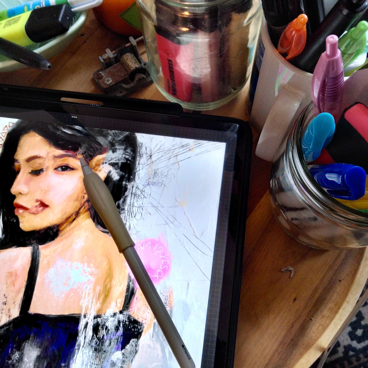 Hello. How are you? 😎👊