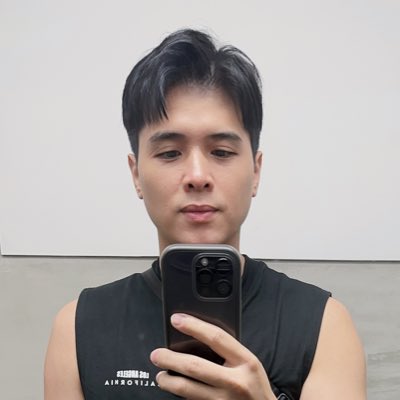 #NewProfilePic (新個人資料照片)