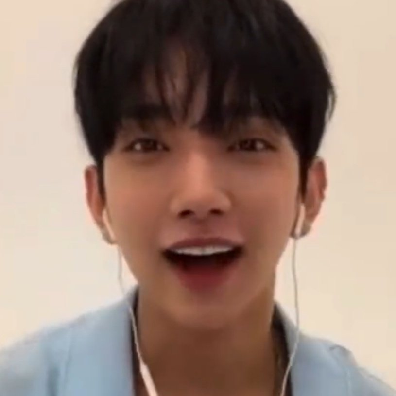 iski___i's tweet photo. 아 이게 몇년만에 먹어보는 진한 비엘의 국물맛인지....
하..진심궁합개좋아.존나잘어울랴 https://t.co/3TuMqs5LVr