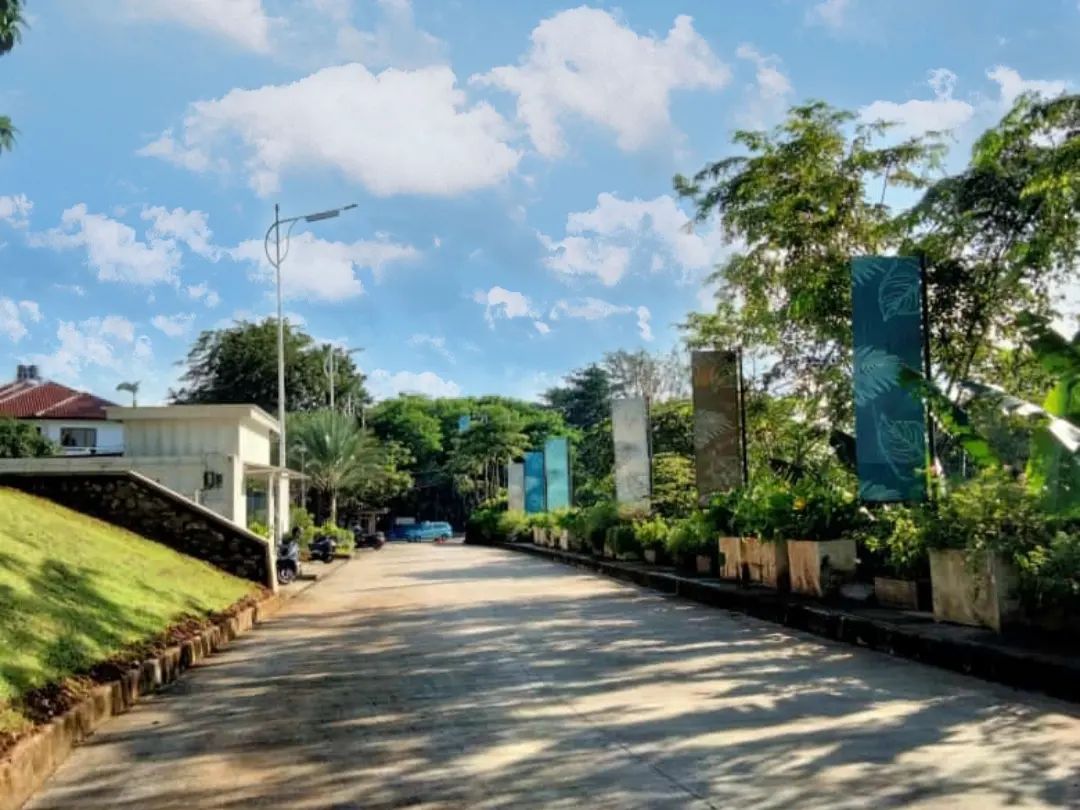 Betho1312's tweet photo. PONDOK  INDAH  TOWN  HOUSE

Jl. Deplu Raya No.3, RT.9/RW.12, Bintaro, Kec. Pesanggrahan, Kota Jakarta Selatan, Daerah Khusus Ibukota Jakarta 12330
TYPE UNIT
Total Unit Ada 37 Rumah dengan tipe rumah 3 Lantai dan 4 Lantai
HARGA
Mulai Rp 6 M-an https://t.co/9qsY2nvMhv