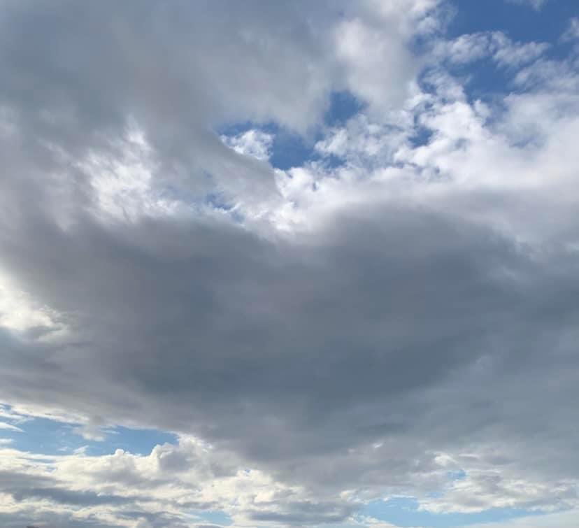 Taken from @BarraSands. I definitely see a #heart shaped cloud. How amazing is nature. 💙Hope you can see it too ☁️ #nature #clouds #love