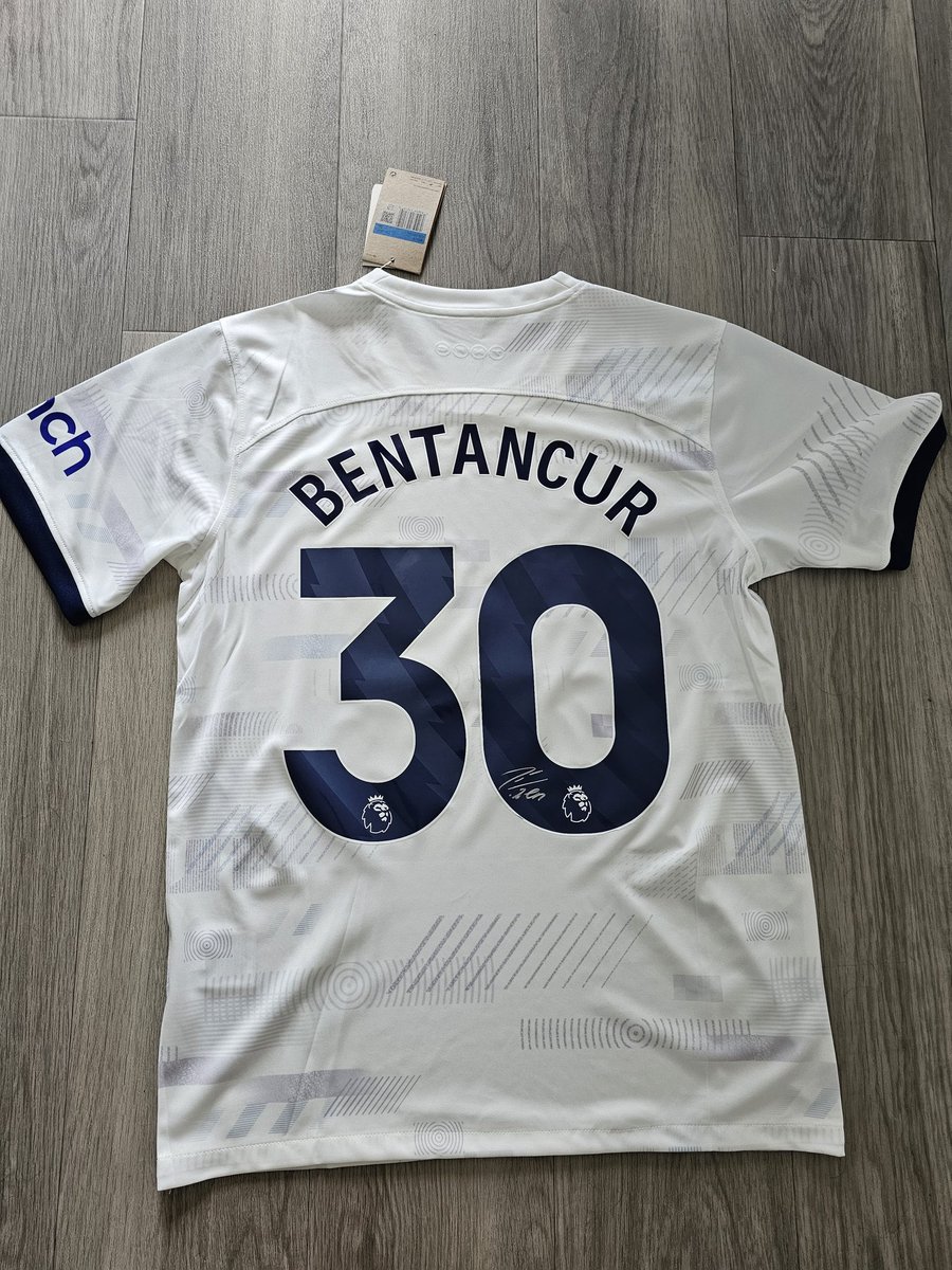 Lilywhite_Rose's tweet image. I’ve teamed up with @SignedMoments again.  

There’s a 2023/24 signed Rodrigo Bentancur Home shirt to give away.

To enter, just…

Follow @Lilywhite_Rose X @SignedMoments 

then RT this tweet.

The winner will be announced soon.   

Good luck! 💙🤍