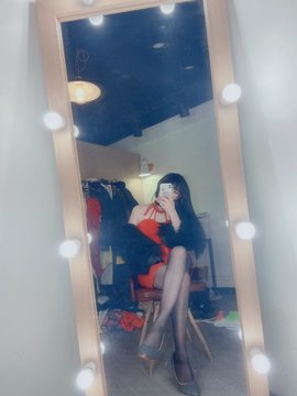 rafinane's tweet photo. 出去逛街 裤里丝塞着假J 忘记穿内裤 哪知道走着就往外掉  只能走会往里塞一下 一塞真的是满脸享受又羞涩的怕人发现  最后边走边塞的发情了 只能去试衣间自己解决 幸亏塞的是J 要是塞个跳蛋满足不了就要路上拉哥哥解决了  点赞转发抽送完整版❗📷#伪娘 #母狗 #女装 #cd #四爱 #sissy #ts #反差 #露出 https://t.co/7WkbxmHOPK