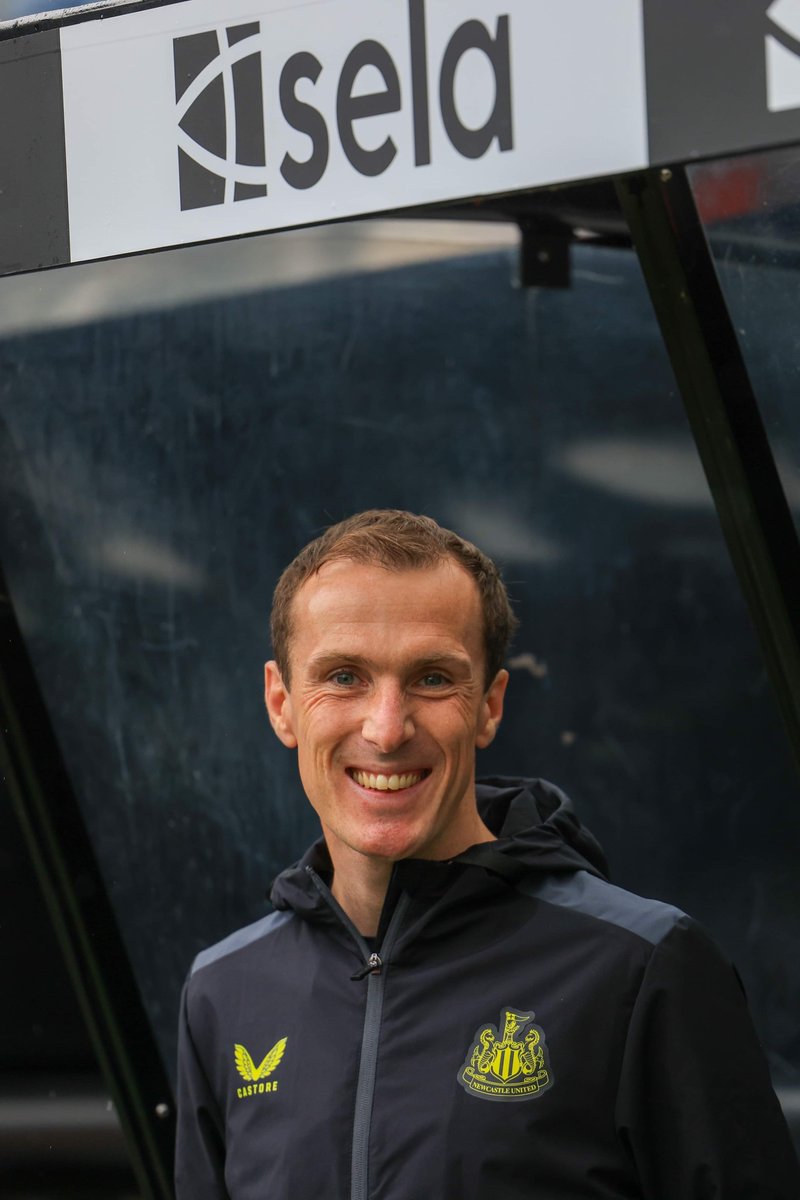 Ross Floyd tweet media