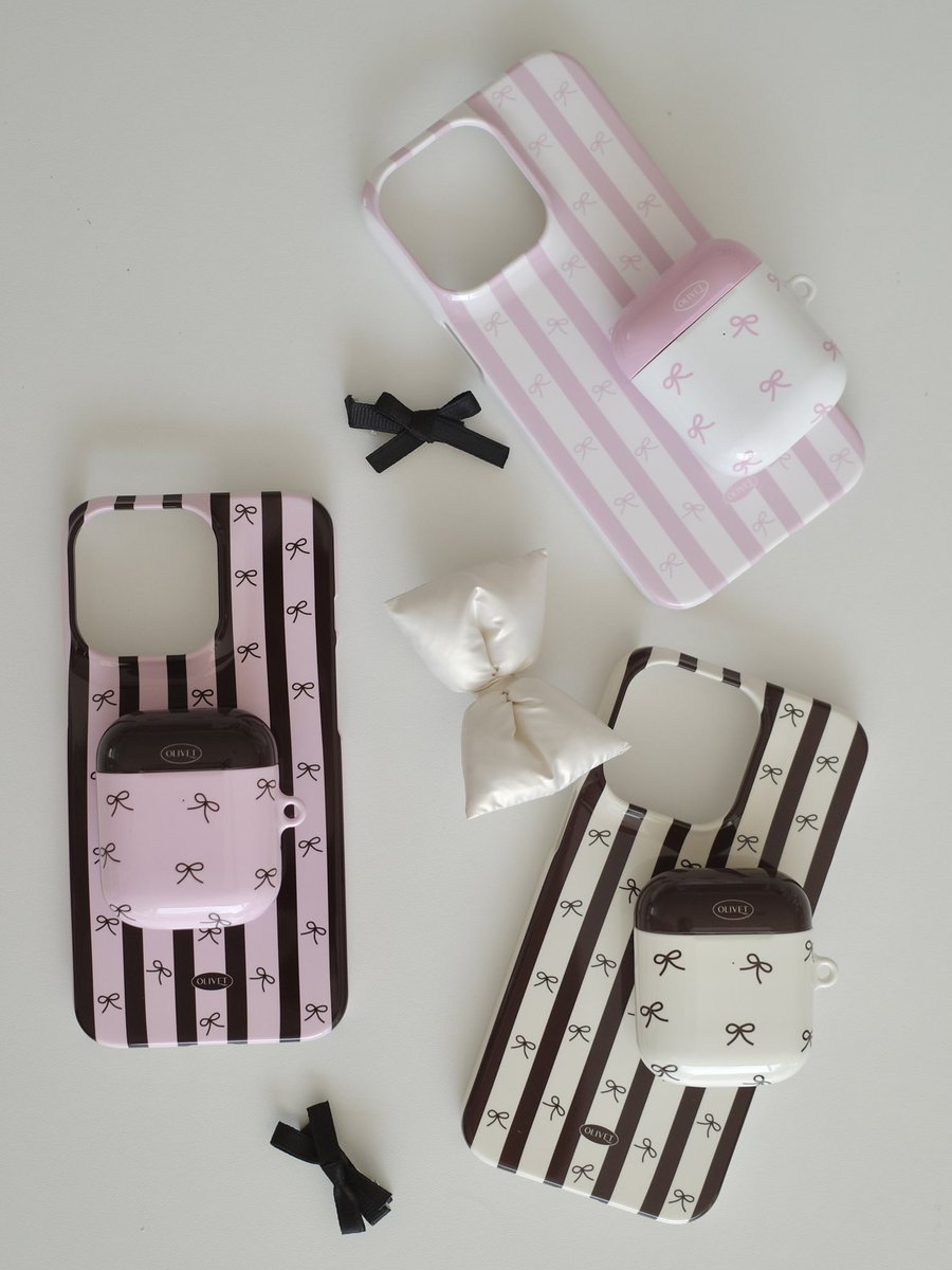 etre_du_soir's tweet photo. #rt ice-cream ribbon case open! 🎀
알티 추첨 한 분께 원하는 케이스 한 세트를 제작해서 보내드립니다🎀

내일까지 신제품 할인 10% 이벤트를 하며, 8일에 주문 마감 됩니다 🎀 많은 관심 부탁드려요 🥺

오픈기간 : 8/6~8/8(23:59)
링크 : https://t.co/wKDmJNi0DX https://t.co/6owbZdj5Da