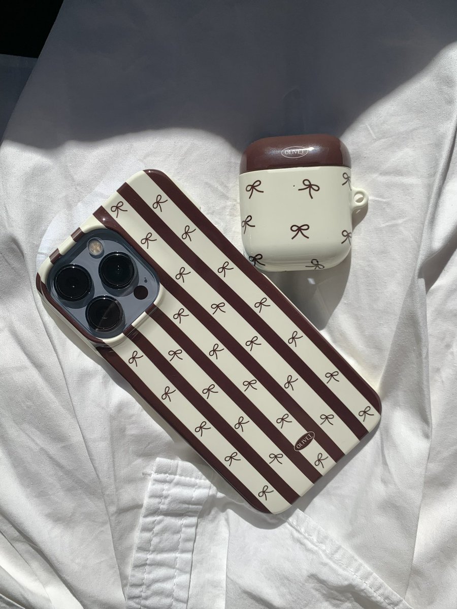etre_du_soir's tweet photo. #rt ice-cream ribbon case open! 🎀
알티 추첨 한 분께 원하는 케이스 한 세트를 제작해서 보내드립니다🎀

내일까지 신제품 할인 10% 이벤트를 하며, 8일에 주문 마감 됩니다 🎀 많은 관심 부탁드려요 🥺

오픈기간 : 8/6~8/8(23:59)
링크 : https://t.co/wKDmJNi0DX https://t.co/6owbZdj5Da