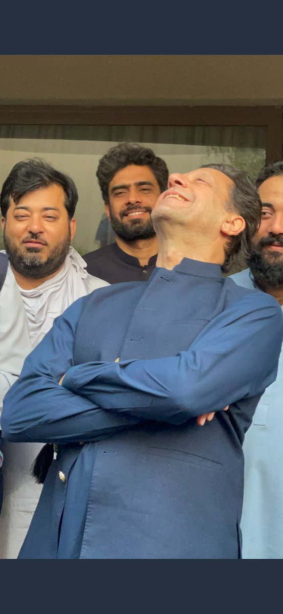 Muhamma37811640's tweet photo. @ImranKhanPTI  the Great leader. But his  nation is shameless coward shemale.
Sorry KHAN
 #ImranKhanArrested #imrankhanPTI #ReleaseImranKhan https://t.co/0pUn5jLrfB