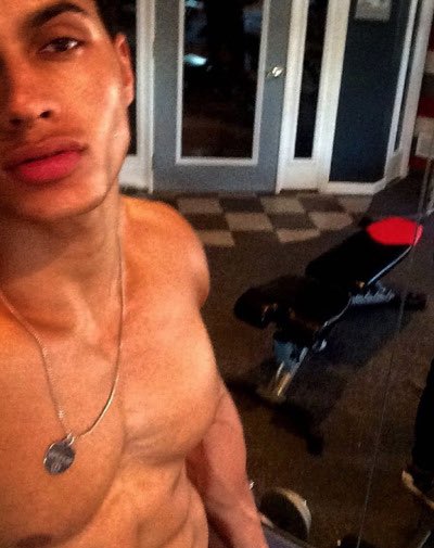 PTpapi_'s tweet image. Early morning grind