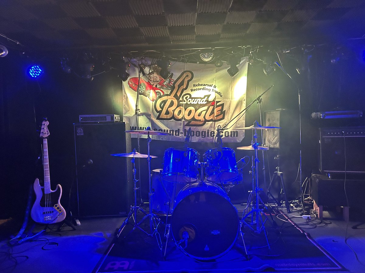 boogie_sound's tweet photo. MagicalSoundBoogie
オープンしてます！！

大学の軽音学部が
盛り上がってます！！🧑‍🎓🎸

HONZIN kokuraにて
お待ちしてます😆
＠LiveBarHONJIN 

#MagicalSoundBoogie
#マジカルサウンドブギー https://t.co/i1wCfeuA9J