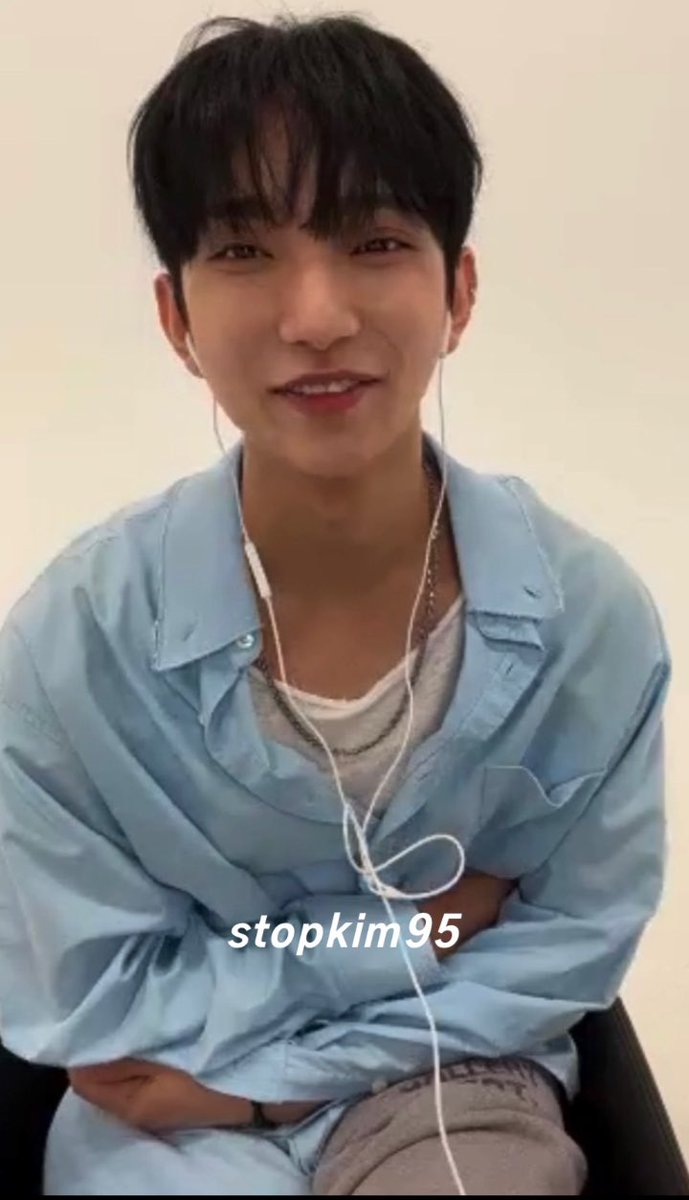 김정지 tweet media