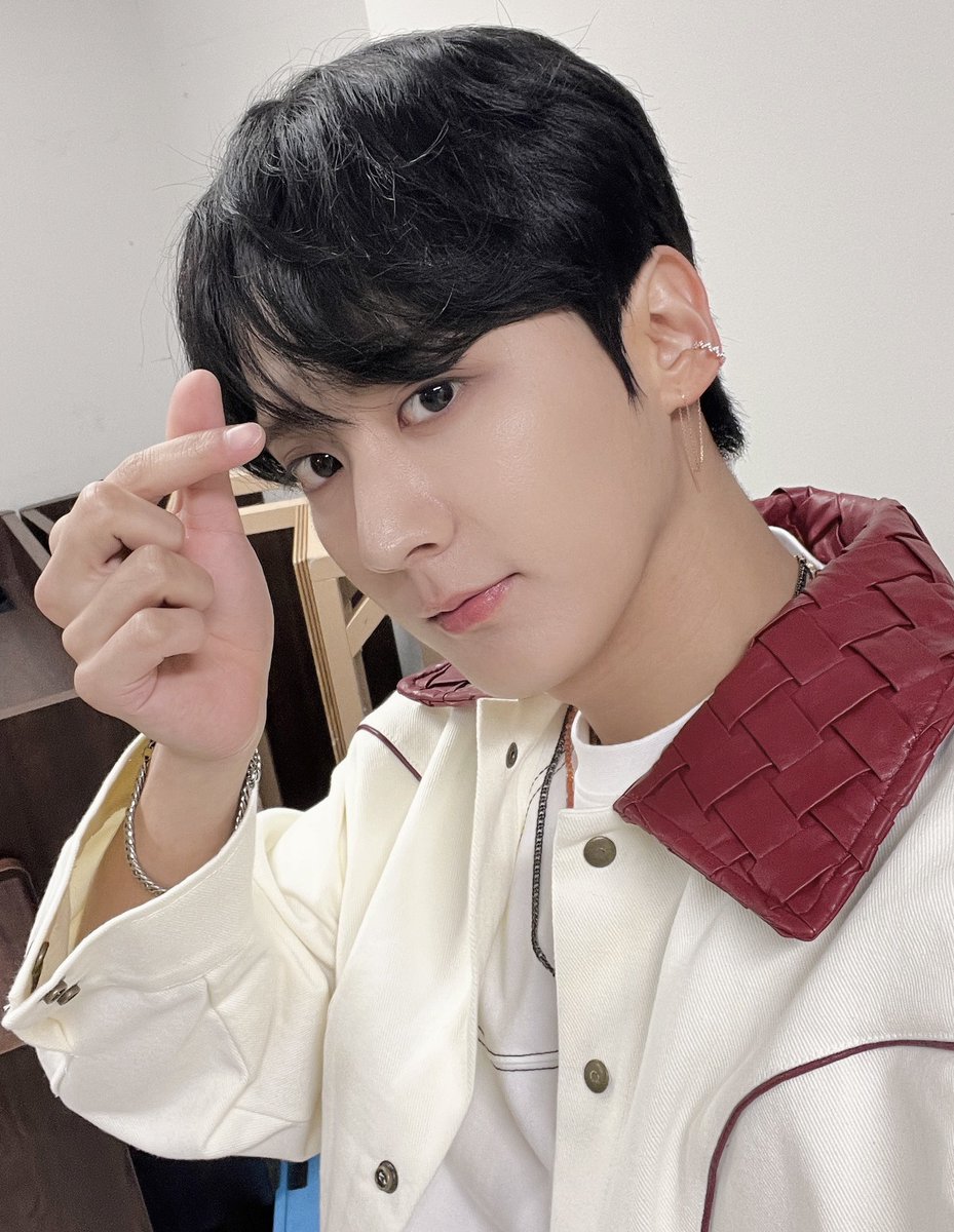 TEEN TOP [4SHO] in JAPAN FANMEETING 🌈 더운날에도 함께 해준 엔젤들 고마워요 🫶🏻 暑い日にも一緒にし ...