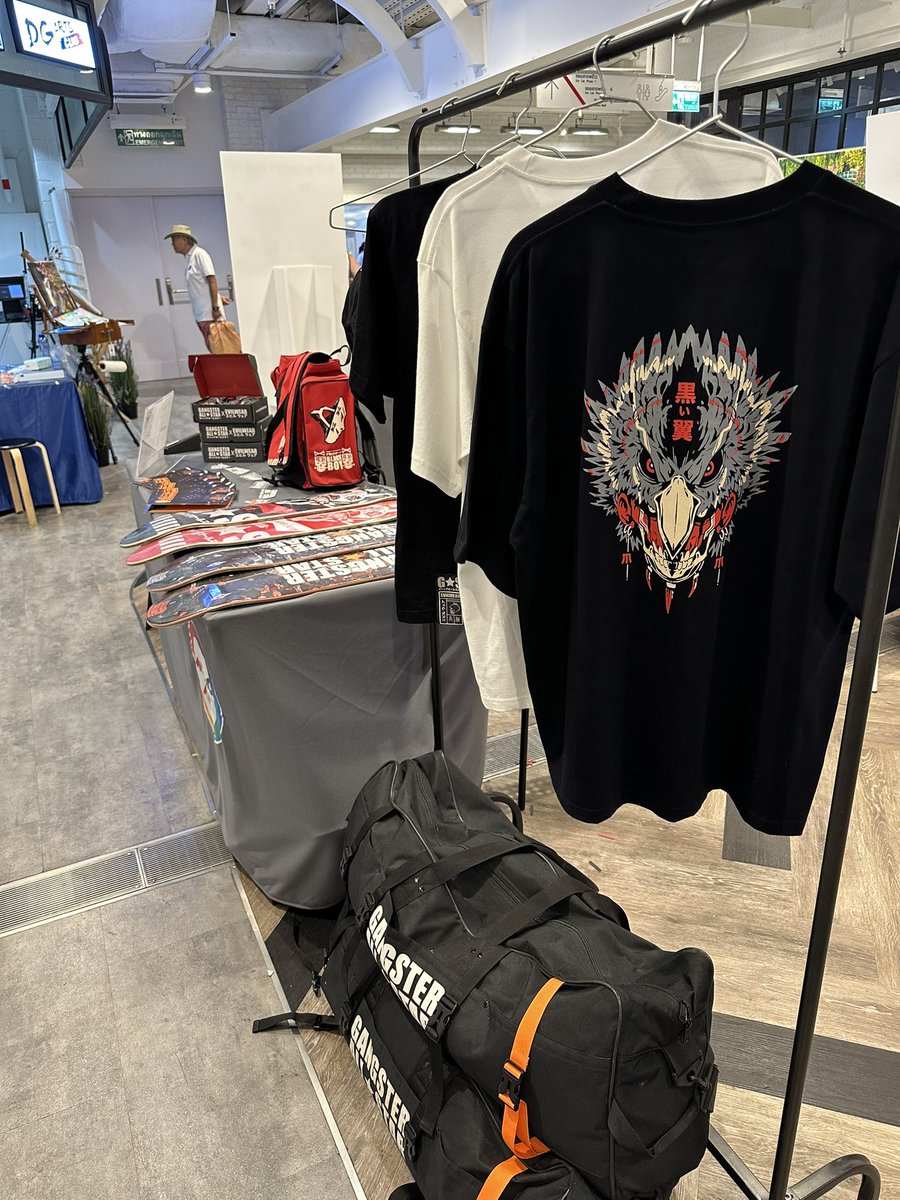 HeyNat's tweet image. Yoooooo @gangsterallstar at #MetroArt
Super cool!!