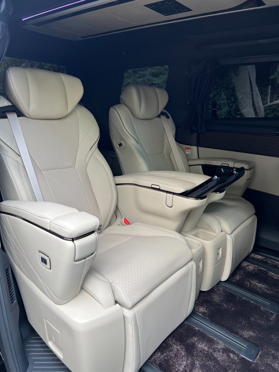 前澤友作 tweet media