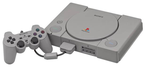 RulerNakano's tweet image. Escoge una de estas #consolas de #videojuegos, el resto nunca habrán existido.