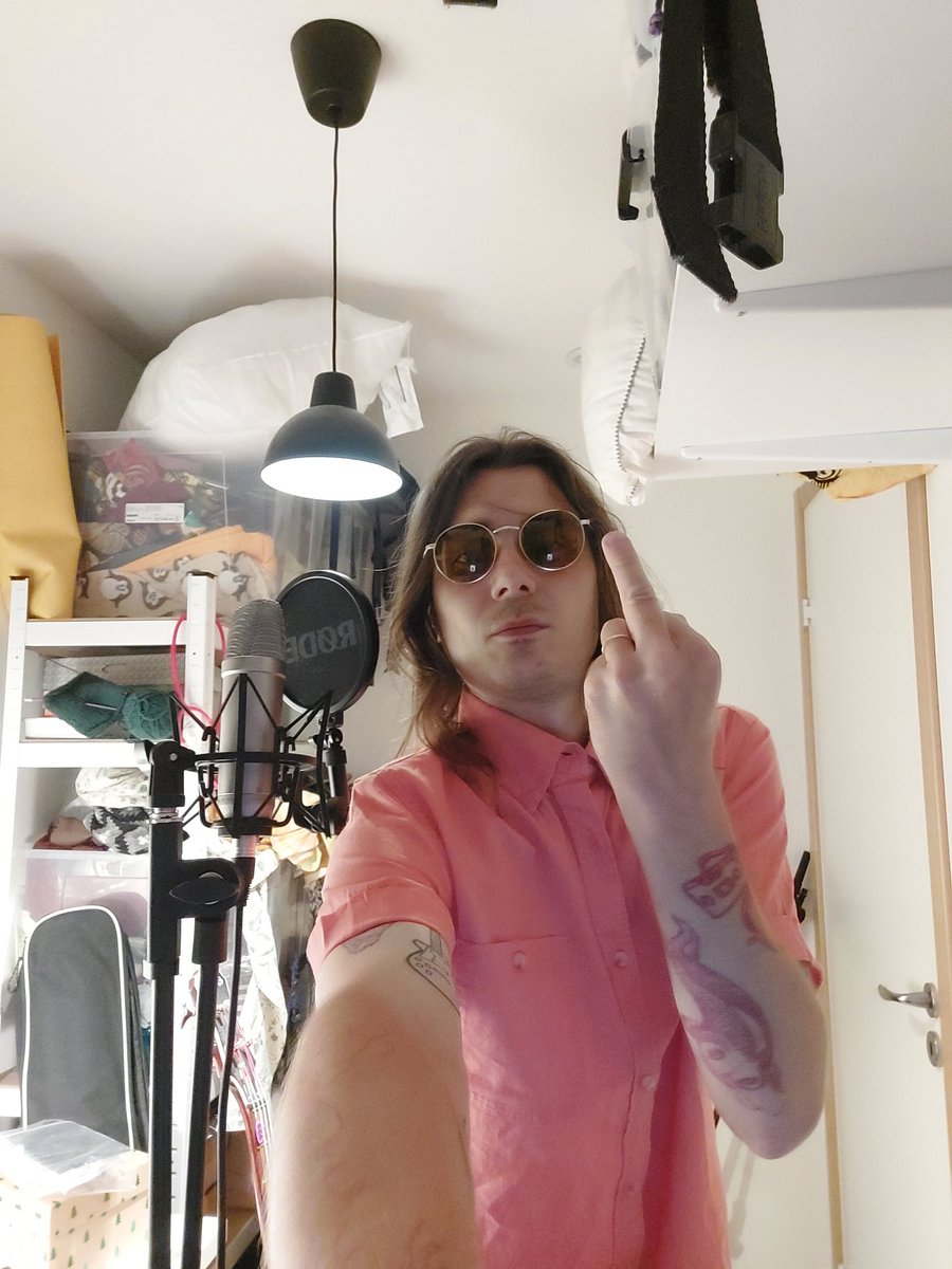stojandoers's tweet photo. The EP is about to leave it's nest very soon. https://t.co/ALSGVefFXi