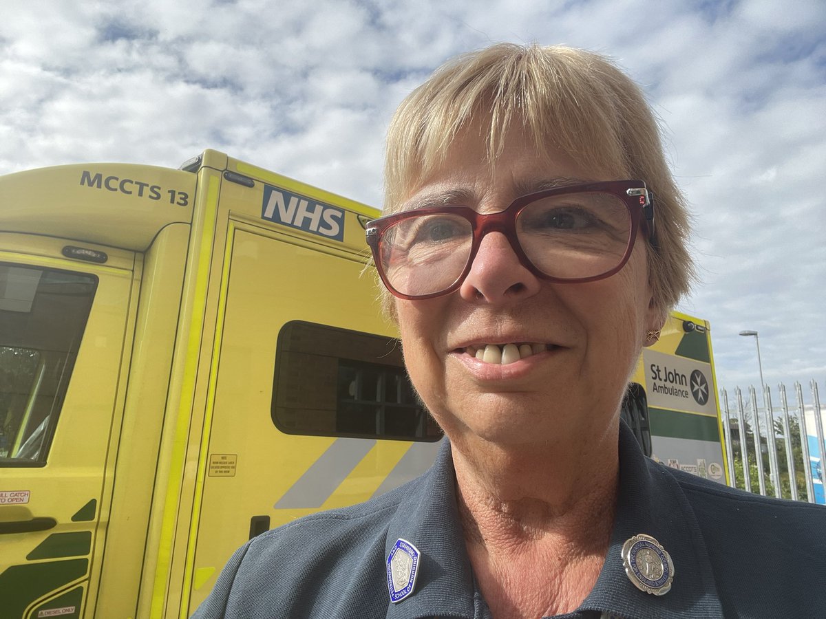 Today I celebrate my 45th anniversary working for the NHS. I’m in my final role as neonatal transport nurse a new role which I love. Thank you to the NHS for giving me a wonderful career. @TeamNUH @NUHNursing @nottmchildrens @CenTreNeonatal @NUHNeonatal