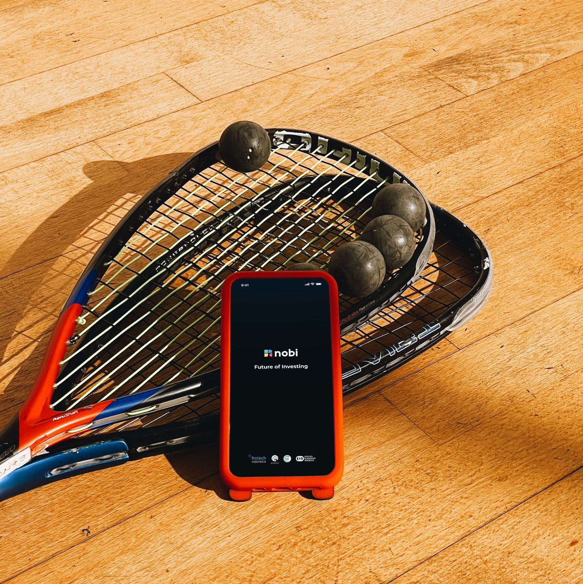 usenobi's tweet photo. Game, Set, Invest 🎾
Ace your way on the court and in the #crypto world with a simple tap📱
#WeekendWithNOBI https://t.co/NIxkCRWEAX