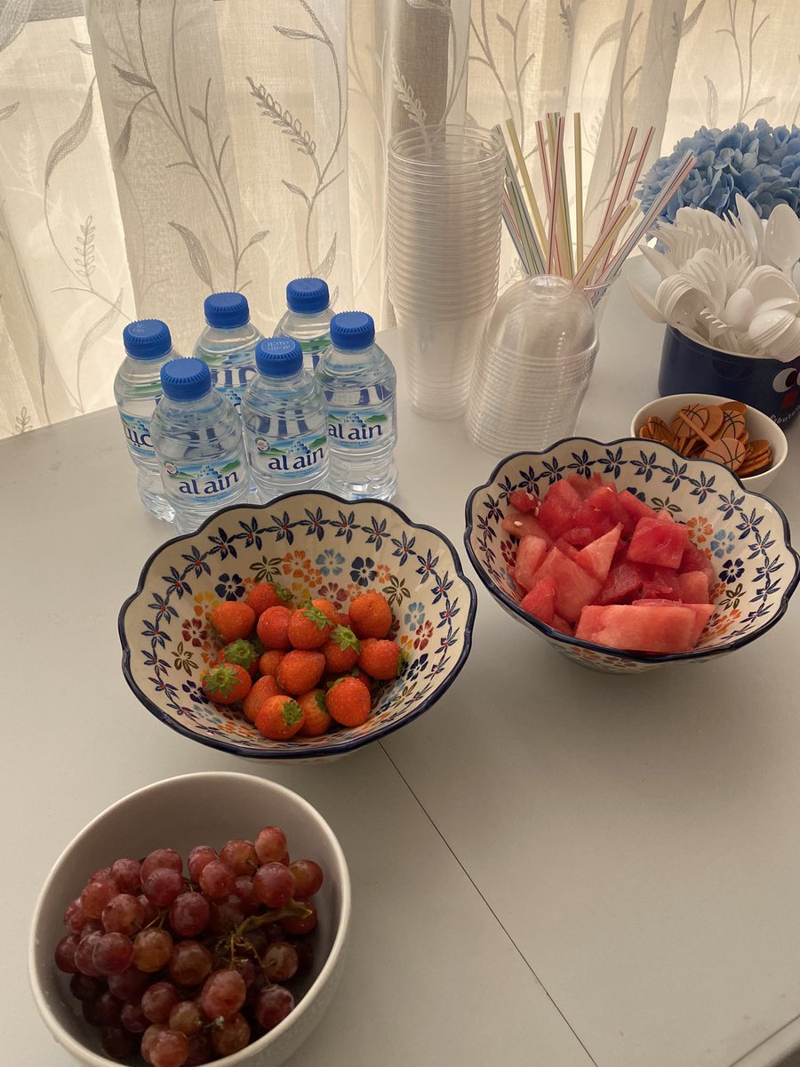 mygrve's tweet photo. yesterday fruit 🍉 🍇 🍓 https://t.co/jo4lKKQIj1