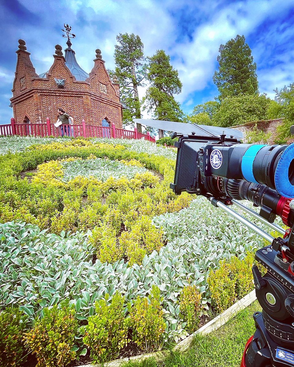 ASH MENEELY • DOP / CAMERAMAN tweet media