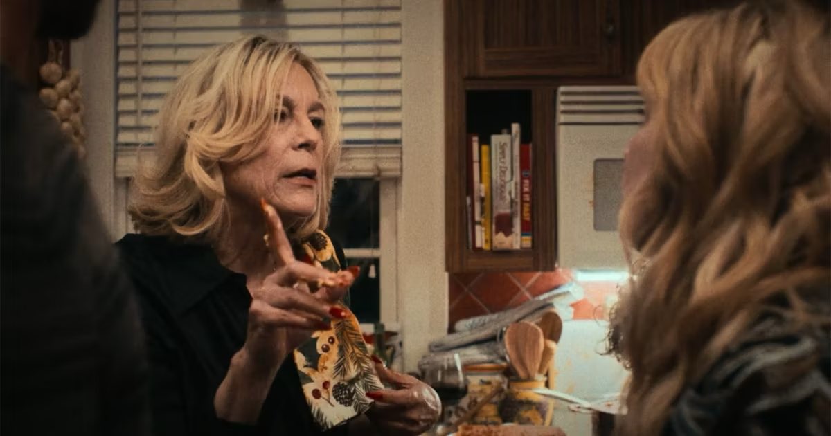 Just when I think I can’t adore <a href="/TheBearFX/">The Bear</a> any more, this happens. Jamie Lee Curtis absolutely smashes it. #TheBear