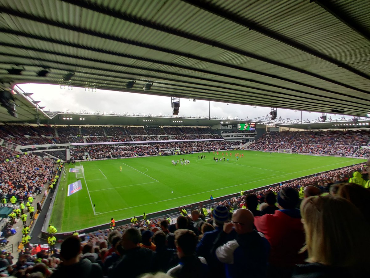 techguy276's tweet image. Fantastic win for the latics yesterday! Great start to the season!
The next match is against Wrexham AFC  in the Caraboa Cup. We will be cycling from Wigan to Wrexham to raise money and awareness for Joseph's Goal.

Every like and share is appreciated.

justgiving.com/page/wigan-to-…