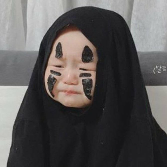 بچه ها حسم نمیکشه کارامو انجام بدم
حوصله اشو ندارم 
حتی حس برنامه ریزی کردنم ندارم
چیکار کنم به نظرتون؟
حس ندارم انجام بدم
و از انجام ندادنش عذاب وجدان میگیرم🥲

همش حس میکنم همه حس های بد دنیا میان به سمتم 

Sehun
#SEHUN #세훈 
#엑소 #EXO <a href="/weareoneEXO/">EXO</a> <a href="/B_hundred_Hyun/">Baekhyun_EXO</a> <a href="/layzhang/">Lay Zhang</a>