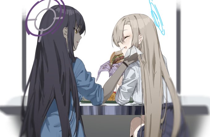 c102二日目 西む08bで頒布予定のイラスト合同に寄稿してます。
当日は多分スペースにいます! 