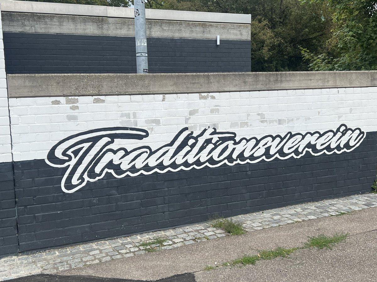 T_o_b_b's tweet image. Nach 22 Jahren steht heute die Rückkehr in den bezahlten Fußball an … #ulm #3Liga #ssvfcs #ulmfcs