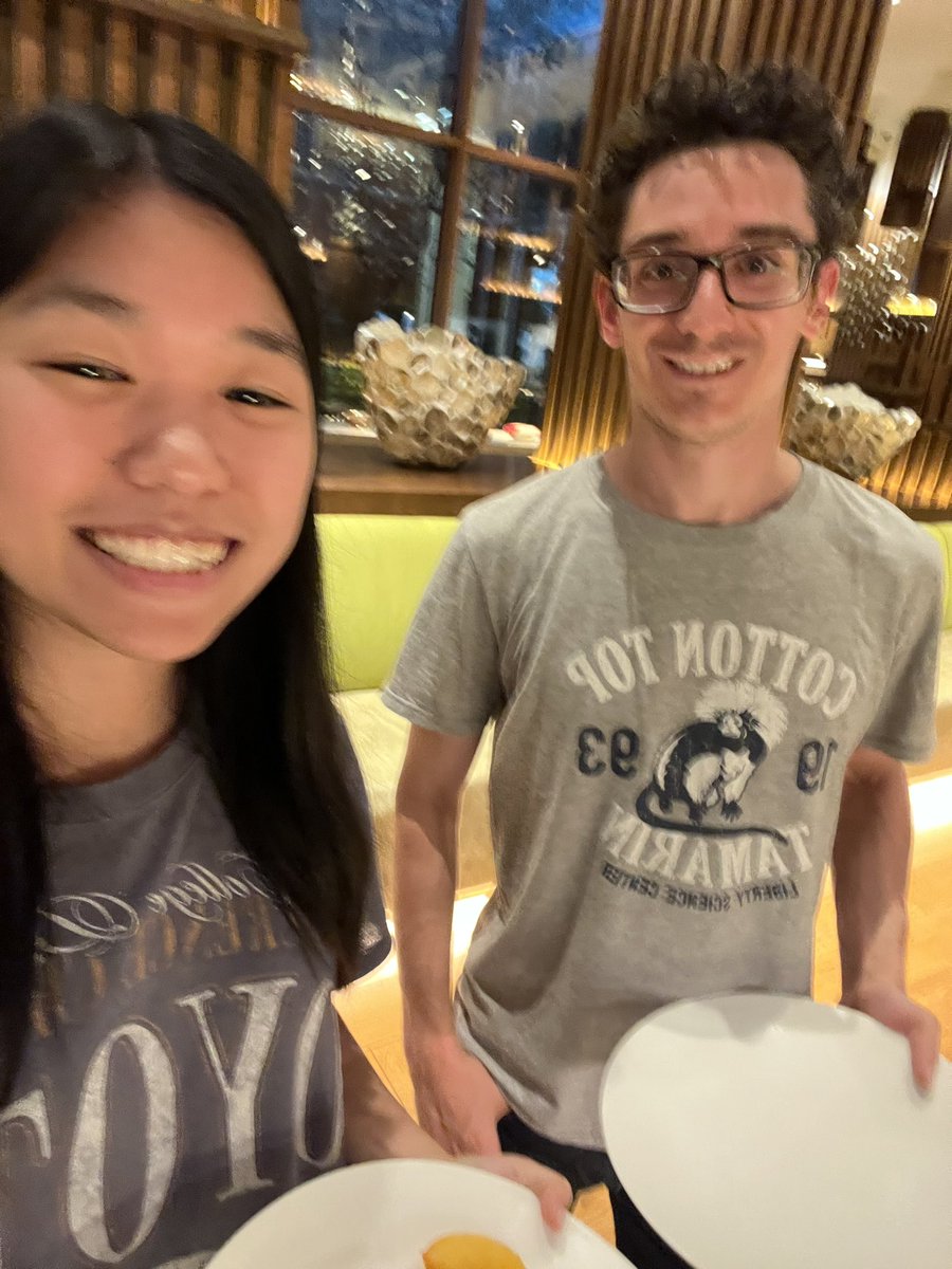 pics i sent my mom (she didn’t know who it was)