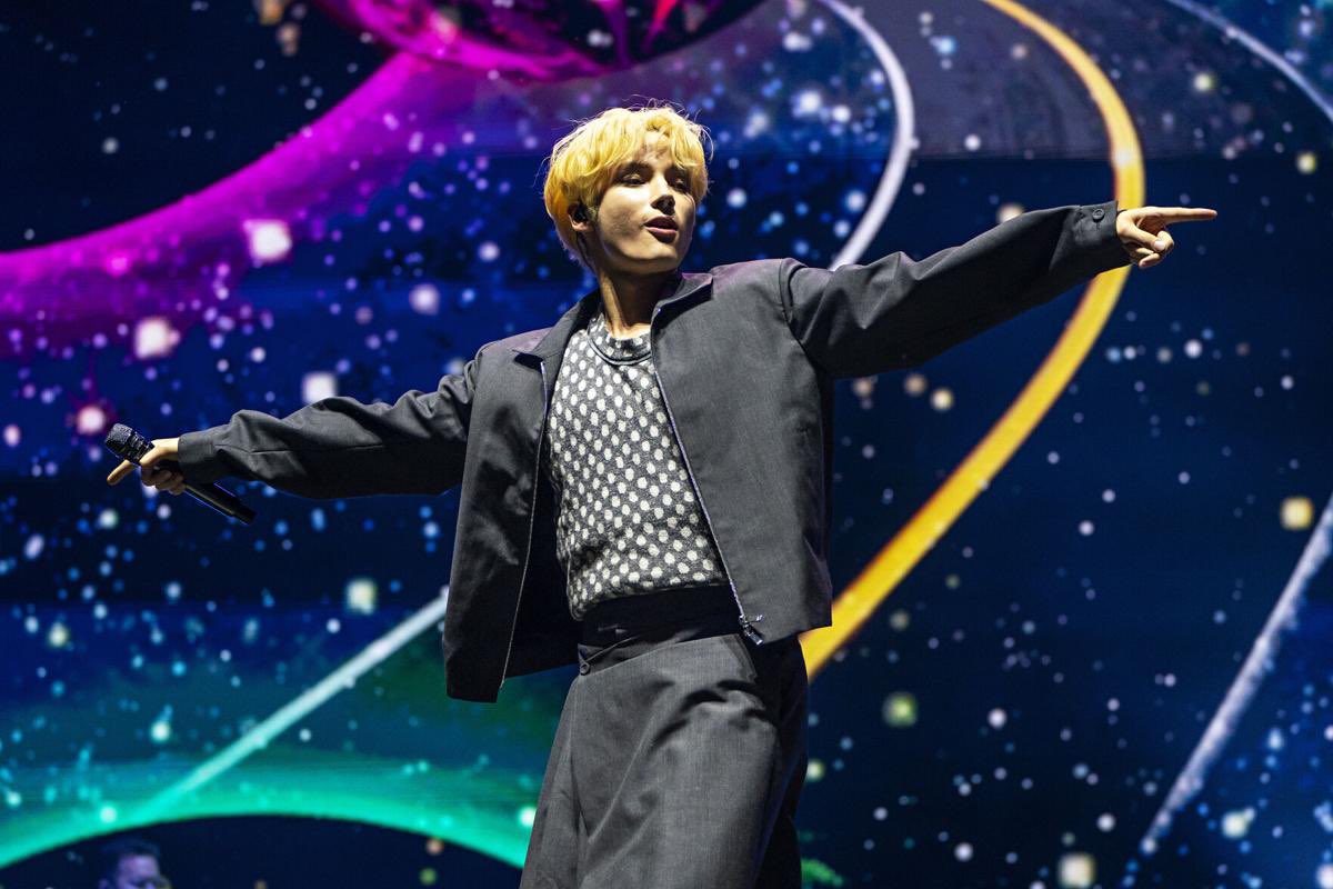 MOA_INA's tweet photo. 📸 TXT at LOLLAPALOOZA - Media Photo

[A THREAD]
#투모로우바이투게더 #TXT
#TOMORROW_X_TOGETHER 
@TXT_members @TXT_bighit 
🕊️ https://t.co/2PauKVvEqq