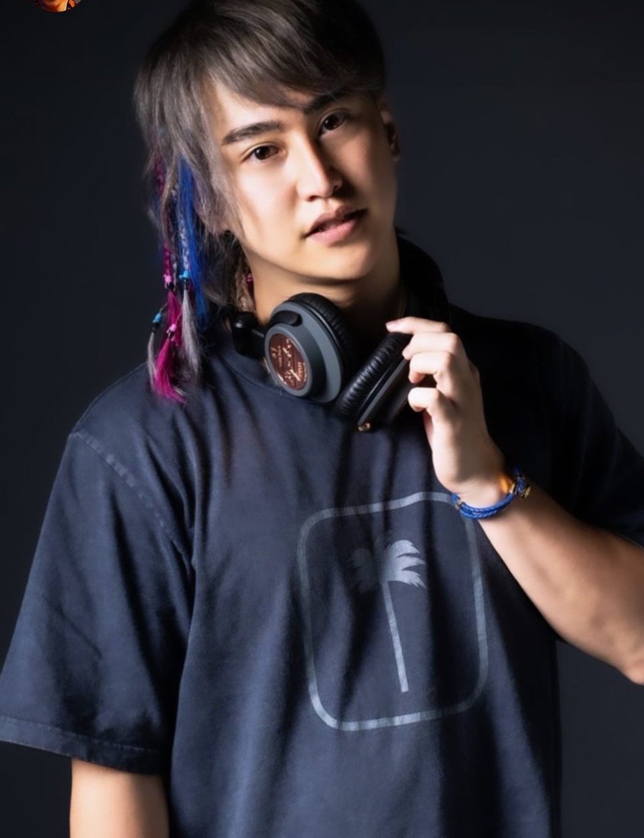 みどり4🪬🦊 (@midori44444) / Posts / X