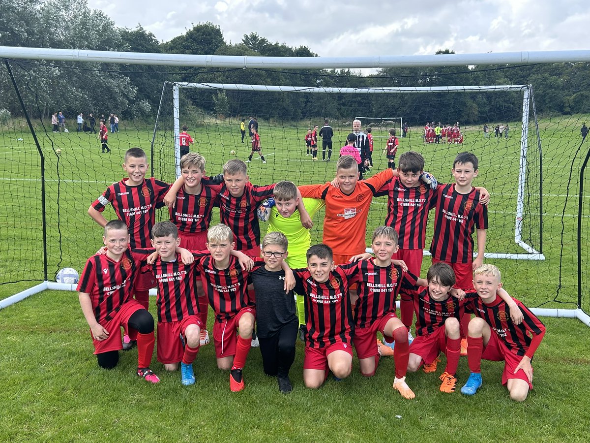 Colts2012s's tweet image. Great day at the Edinburgh cup yesterday for the boys. 5 games, 4 wins and 1 draw. Played some great football. Well done lads 🔴⚫️