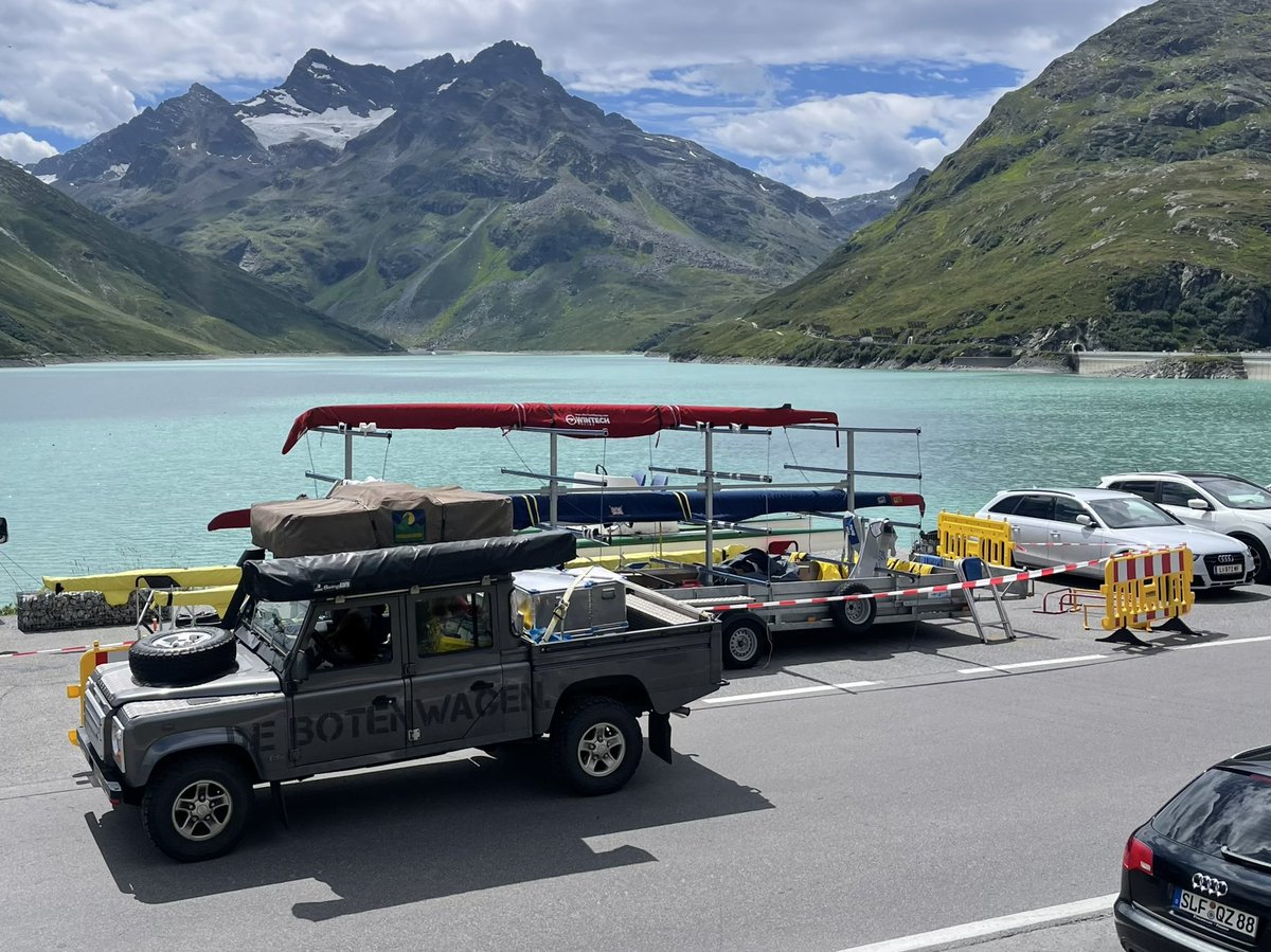 Botenwagen's tweet photo. Luzern🇨🇭> Bielerhöhe 🇦🇹 #roeien #boottransport #boattransport #rowing #teamgb #rudern https://t.co/LeEFovmeom