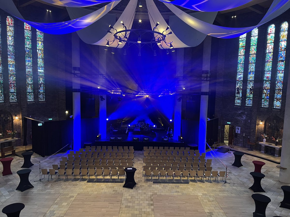 Line Up Events tweet media