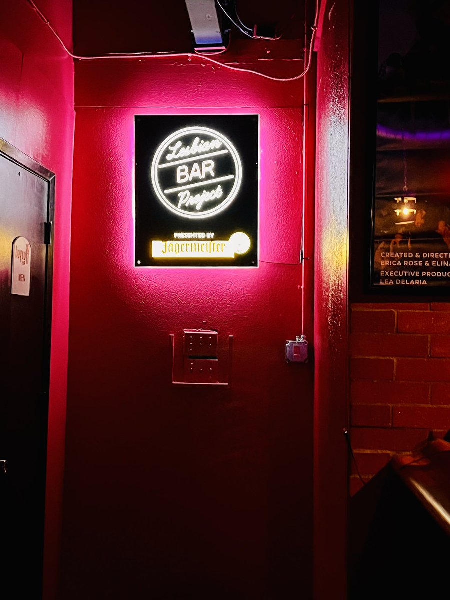 lvgrace5's tweet photo. I had the best time checking out @boycottbar tonight!  Such a fun 🤩 vibe 🏳️‍🌈🫶💋
#boycottbar #saturdaynight #SaturdayVibes #everyoneiswelcome https://t.co/yffKqhN0d9