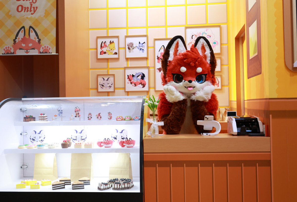 FLUFFY LAND_OFFICIAL tweet media