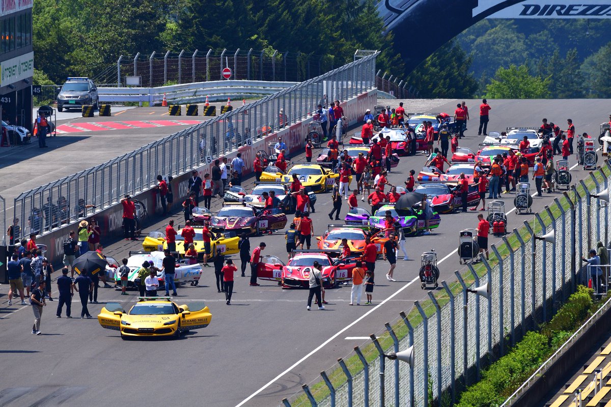 壮観

#スポーツランドSUGO
#FerrariChallenge Japan 🏁
#Ferrari488ChallengeEvo #FerrariCorseClienti #FerrariRaces