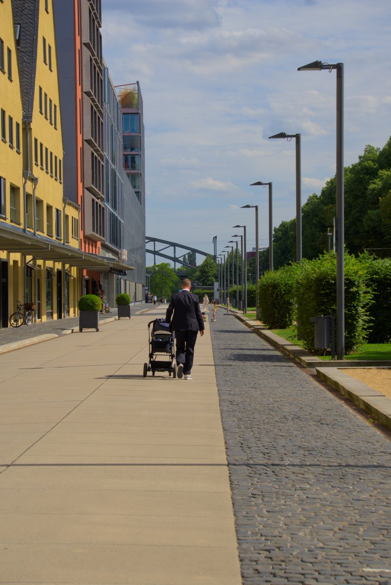 PhilCee_'s tweet photo. Trip To Cologne.
A Series Of Random People.

#Cologne #Köln #Colognecity #cgn #kölle 
#thisiscologne #instacologne #citylife #city
#Random #Urban #Photography #Street #Streetphotography 
#Sonya6000 #Shotonsony #potd #picoftheday 
#people #humans https://t.co/fa7pOjwZIX