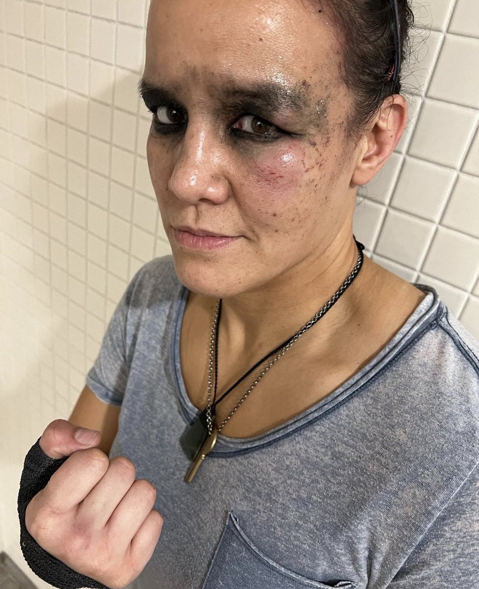 EitherTapOrNap's tweet photo. It was worth every damn second. Fighting solves everything. https://t.co/fDFaLp8UsJ