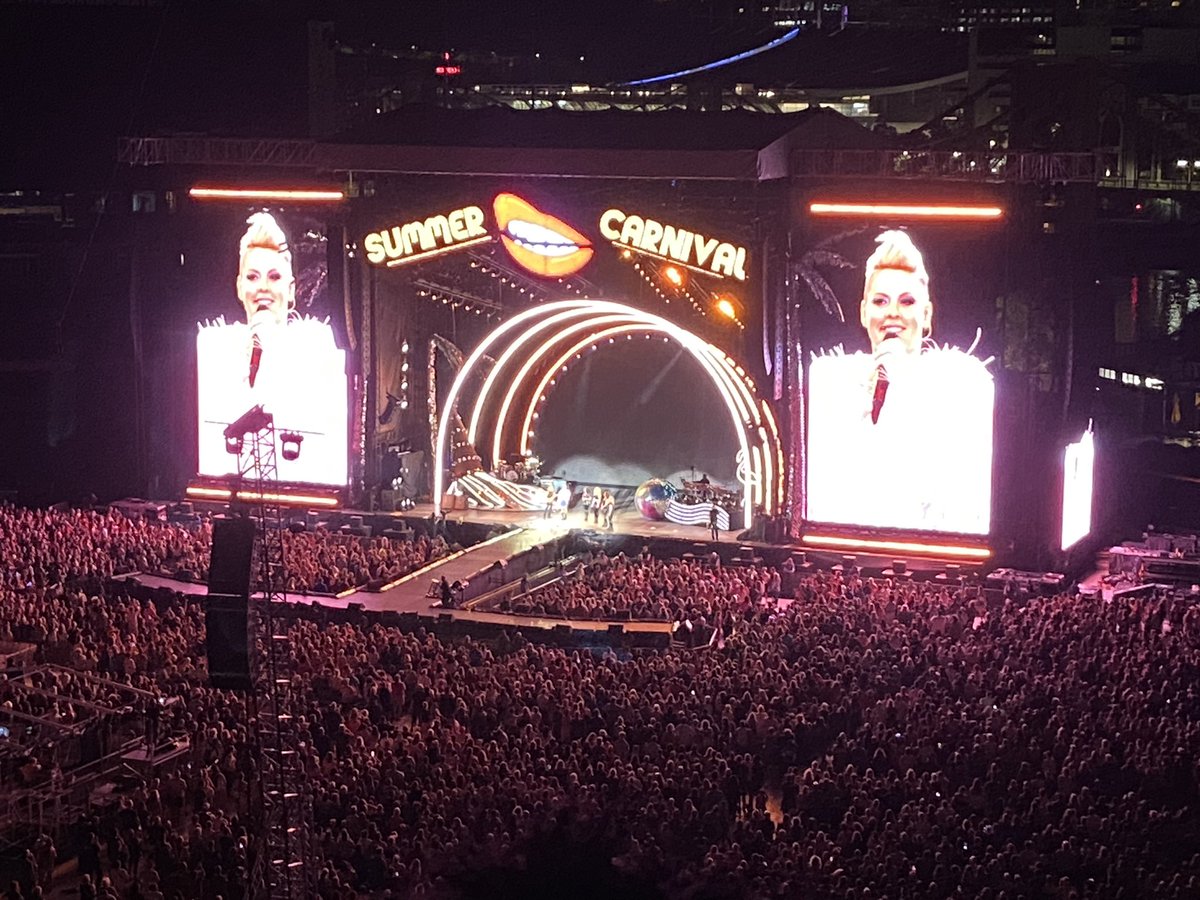 Michelle tweet media