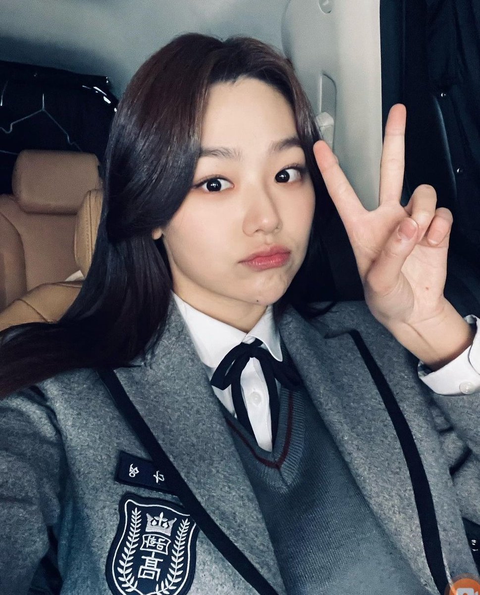 kang mina pics tweet media
