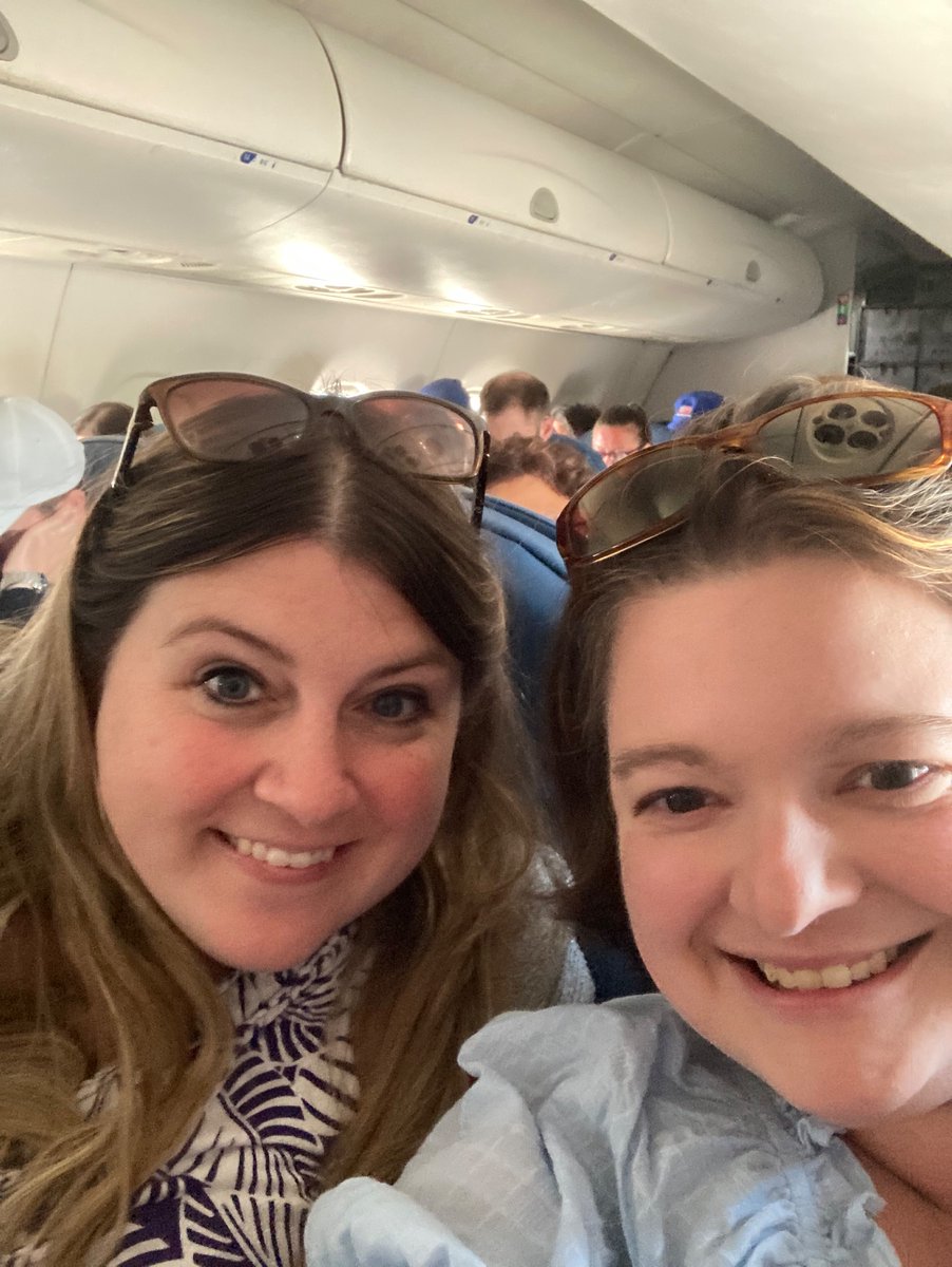 Emily Dennett tweet media