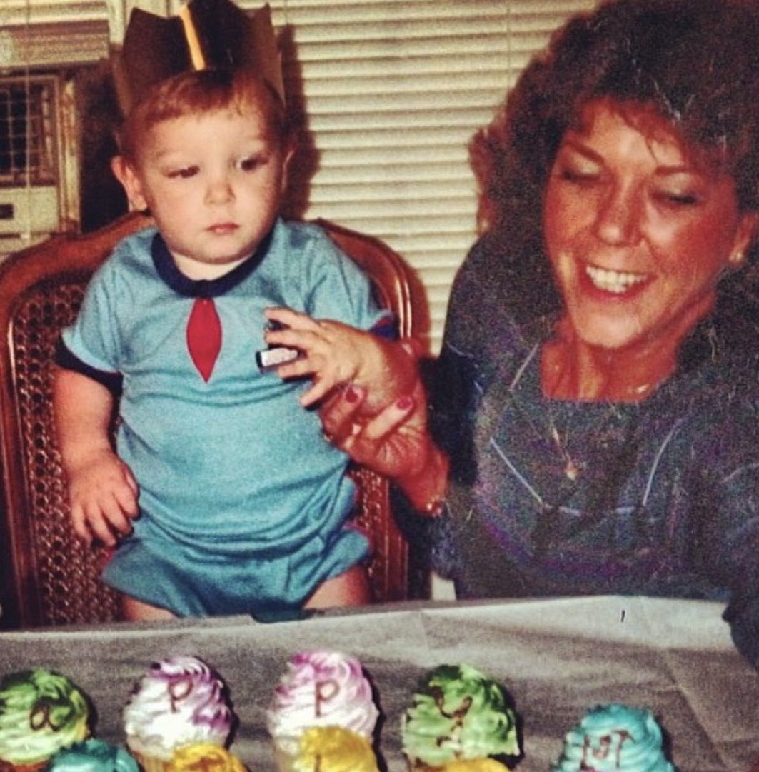 RichOToole's tweet photo. Thank you for all the birthday wishes!! In my 20’s I started my music career. The traveling, the shows, the lights and the glamour. I was a kid in a candy store. In my early 30’s I enjoyed some of the success. Moving new places, meeting interesting and talented people. Really enjoying the fruits of my labor. At 36 I landed my first big record deal. In Nashville producing a great record with a great team. Only to release it at 37. Home alone, sad in a world that had completely collapsed. I was devastated and became a person I didn’t like to see in the mirror. The over drinking, the over thinking, became a man that felt betrayed by a world that had gone dark. But I started writing another album. I started to see hope. I started to see life as a beautiful and wonderful place. Today, as I turn 40, I feel like a brand new man. A man with hope for this World. A man that will release another great record. A man that will no longer frown upon a lost world but see hope in a bright future. I’m not sure what’s next. More touring? More music? Finally do something in the food industry? Who knows. But I know I will see the World different at 40. And I am very blessed 

Rich