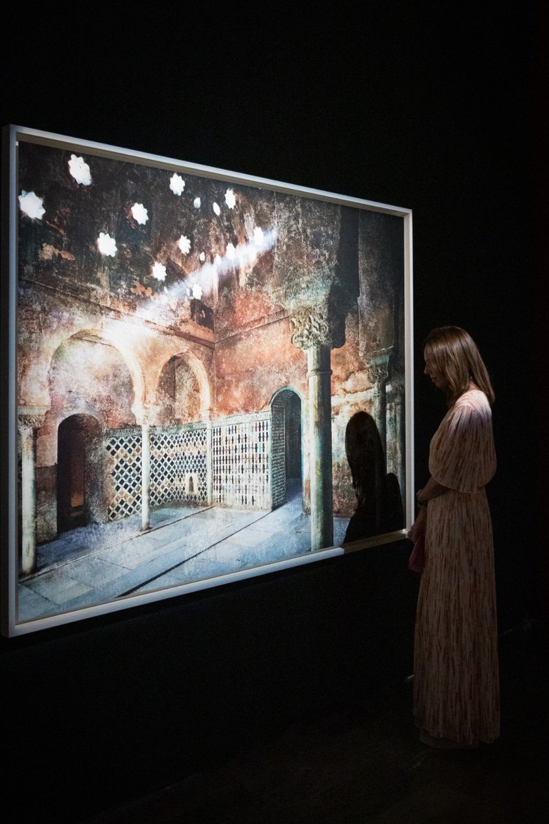 Si estás en #Granada, no puedes perderte la última #exposición del fotógrafo Fernando Manso.

Hasta el próximo 24 septiembre, en el Palacio de Carlos V de <a href="/alhambracultura/">Alhambra de Granada</a>.

Entrada gratuita ✅
