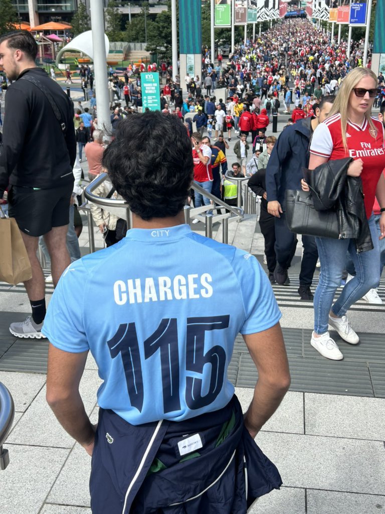 brezycfc's tweet photo. Savage 🥶 https://t.co/h38mapIfvo