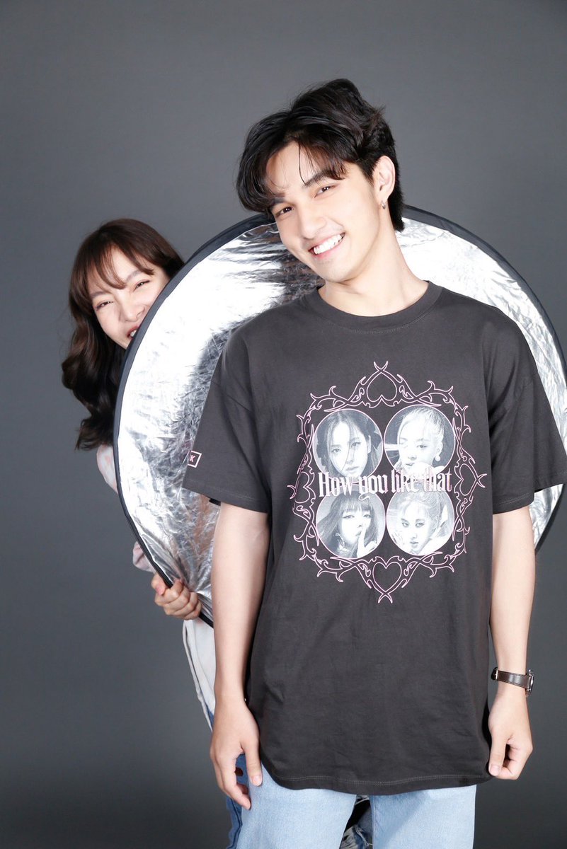 Happier with you.🩷💗
#meeneyes