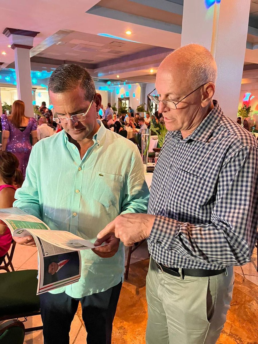 prsecdeportes's tweet photo. Participé en la #PRMayorsSummit junto al @GovPierluisi y la @fedalcaldespr. 🤝💼 Discutimos temas clave para mejorar la calidad de vida de todos los puertorriqueños y puertorriqueñas.
¡La unión y la colaboración son fundamentales para alcanzar grandes metas! 🇵🇷🌟 https://t.co/blBJxCh9eW